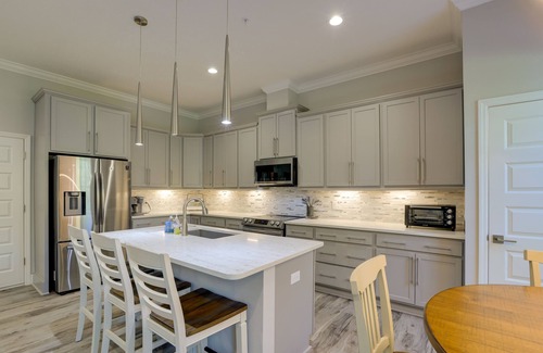 Fellowship House | Vibrant Ocala Townhome: Close to Golf Club & WEC!