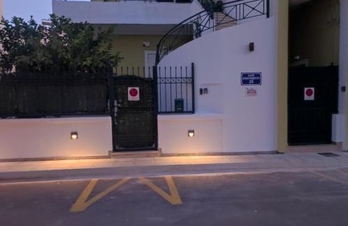 Kropia Apartment | Vicky's place,near Athens airport