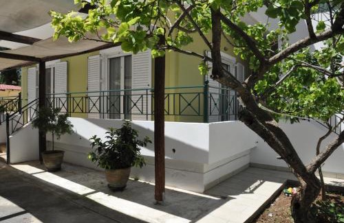 Kropia Apartment | Vicky's place,near Athens airport