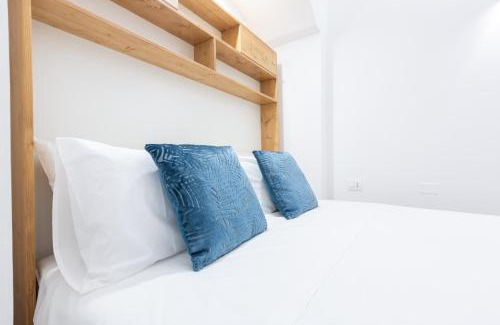 Neviano House | Vico Genova Wifi, AC, 4 persone - 10km Gallipoli