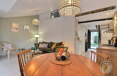 Saint-Georges-de-Chesne House | Victor - RIVES DU COUESNON