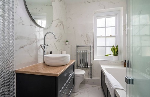 Monks Eleigh Apartment | Victoria Cottage, Monks Eleigh