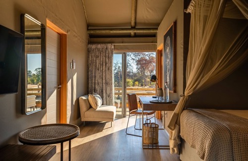 Victoria Falls Hotel | Victoria Falls River Lodge