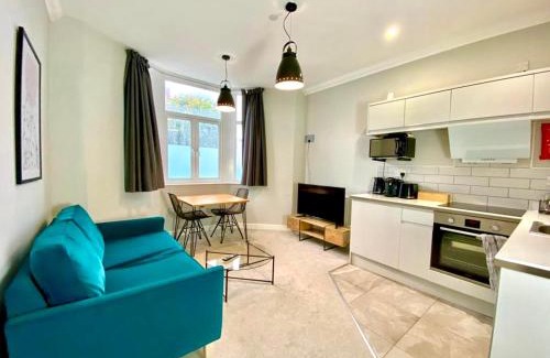 Canton Apartment | Victoria House by Switchback Stays