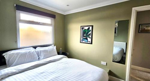 Canton Apartment | Victoria House by Switchback Stays