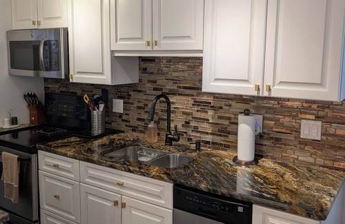 Lutz Condo | Victoria's Secert Hidaway!