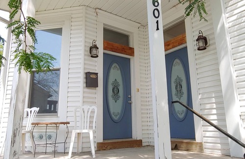 Jeffersonville House | Victorian Center Jeffersonville