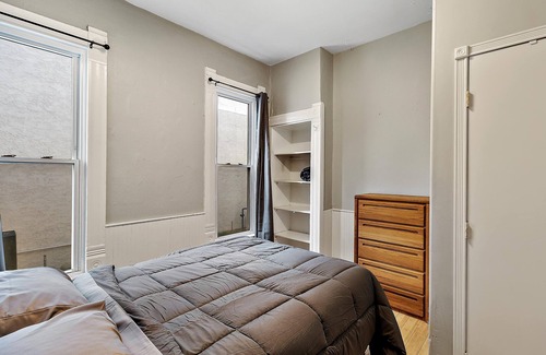 Lincoln Park Apartment | Victorian Denver Living
