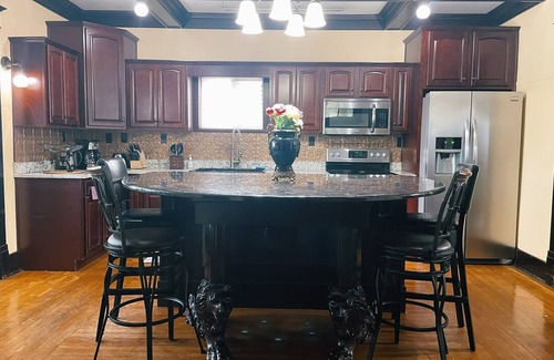 Kokomo House | Victorian Home in Original Grandeur Downtown