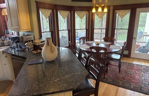 Pella House | Victorian Home Retreat Near Pella