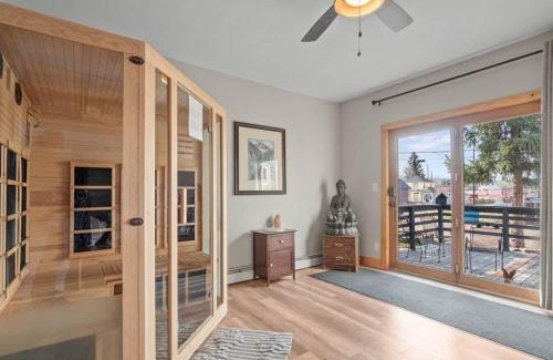 Leadville House | Victorian Mansion near Main St - Gym Spa and More