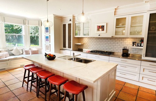 Waverley House | Victorian Masterpiece - Close to Bronte Beach, Clovelly Beach & Bondi Junction