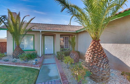 Victorville House | Victorville Home w/Fenced Backyard + Patio!