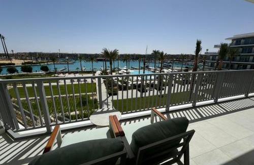 Sidi Abd El-Rahman Apartment | Vida Marina Resort Marassi Residences Three Bedroom Apartment Marina View