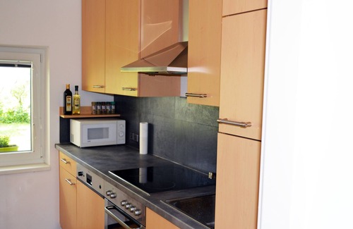 Donaustadt Apartment | Vienna apartment with garden