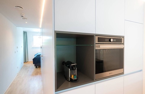 Hietzing Apartment | Vienna Residence | Trendy business apartment with walk-in wardrobe, aircon and private terrace #6368