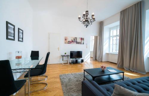 Sankt Ulrich Apartment | Vienna Residence, Volkstheater - Parliament