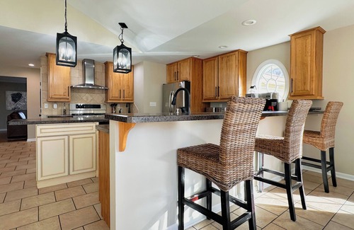 Niles House | Vienna Trail - Charming 3-bedroom house in Niles with AC, WiFi