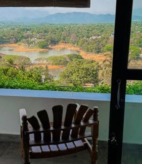 Gomagoda Hotel | Vietnam House Kandy