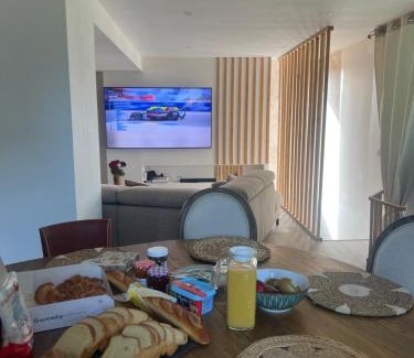 Guecelard House | Vieux bourg