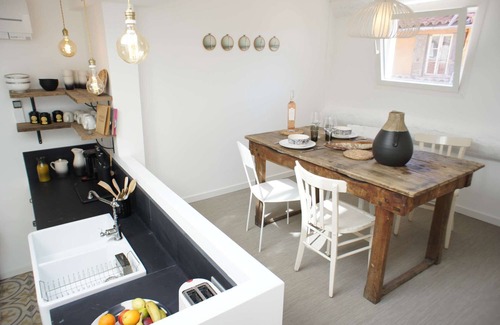 Old Town Apartment | Vieux Nice - Exceptional Apartment - Quiet and Terrace with views