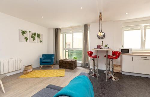 Schiltigheim Apartment | VIEUX SCHILIK/Parking/Tram/Parlement/Proche Strasbourg Centre
