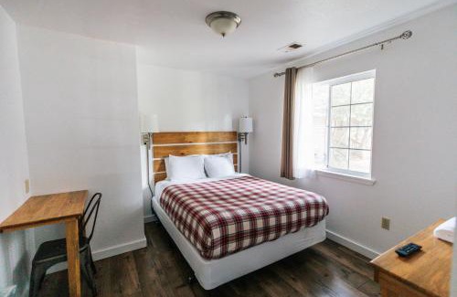 Trinidad Hotel | View Crest Lodge