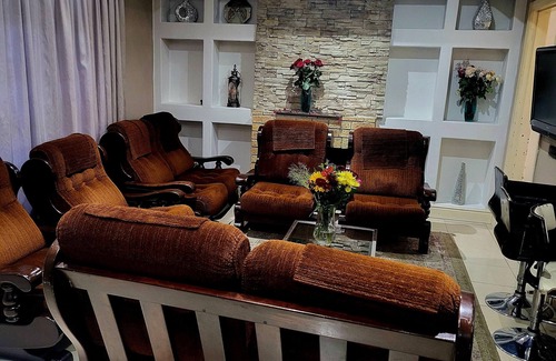 Lansdowne House | View on chukker