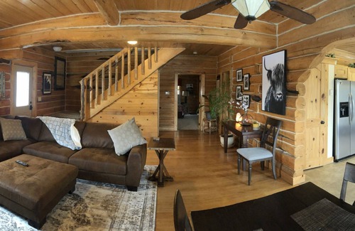 Seeley Lake House | View the Mountains from the hot tub