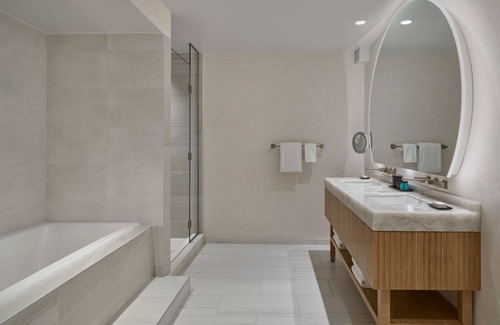 Snowmass Village Hotel | Viewline Resorts Snowmass, Autograph Collection- 2 Bedroom Penthouse