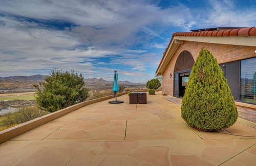 Rio Rico House | Views + Fire Pit: Hilltop Retreat in Rio Rico!