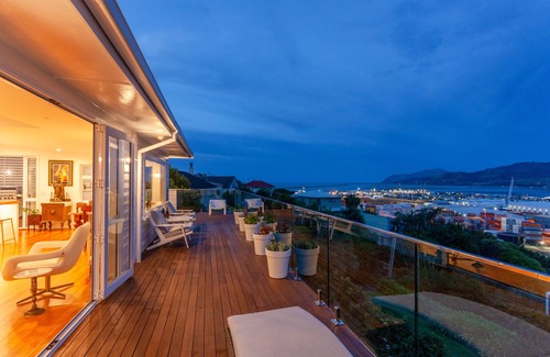 Stepneyville House | Views-For-Ages