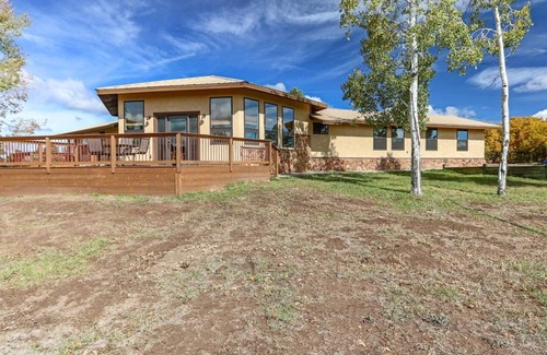 Pagosa Springs House | Views galore in this gorgeous single level home