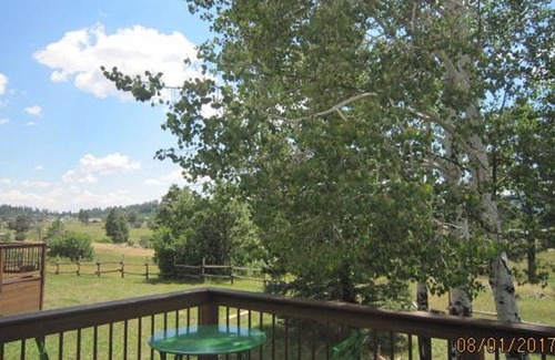 Pagosa Springs House | Views galore in this gorgeous single level home