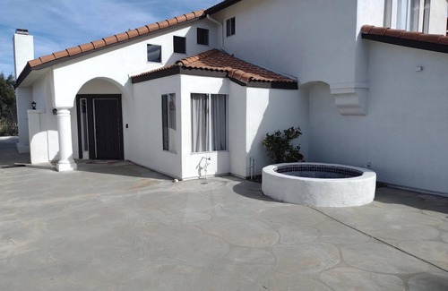 Temecula House | Views of Lake Full House with Private Pool!