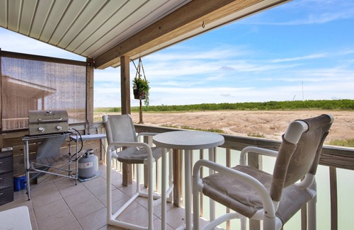 Port Isabel House | Views of Space X - Heron's Sea Cottage and just minutes from South Padre Island #1040