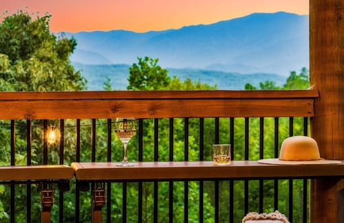 Pittman Center Cabin | Views | Theater | SeptDeals | GameRm | HotTub