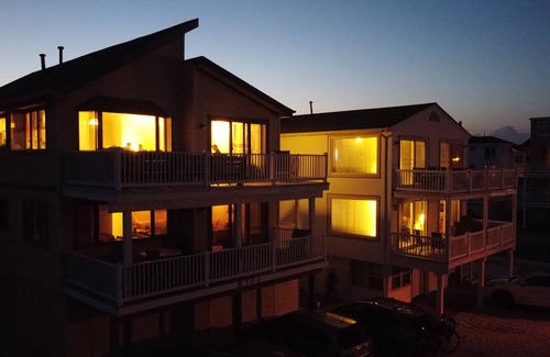 Townsend's Inlet House | Views, Views, Views! Beachfront on quiet cul-du-sac. Fully Equipped 4 Bedroom