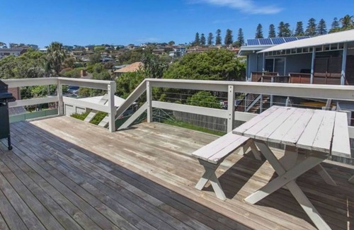Gerringong Apartment | Viewtiful Unit - Stay 3 nights only pay for 2!