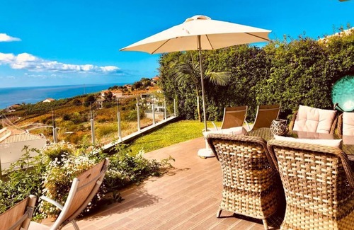 Estreito da Calheta Villa | Villa Pinheira II ,dois quartos e vista mar