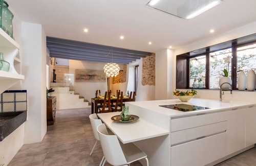 Sineu House | Vila Caragol de Sineu - stylish, modern and comfortable