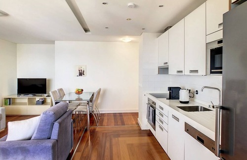 Sao Martinho Apartment | Vila Formosa Top View by LovelyStay
