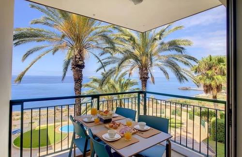 Sao Martinho Apartment | Vila Formosa Top View by LovelyStay