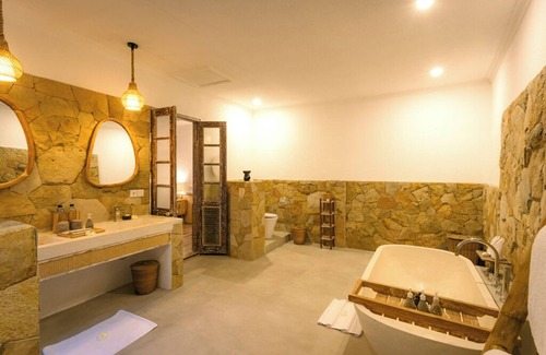 Gili Trawangan Hotel | Vila Ombak Hotel