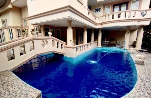 Ciawi Villa | Vila Princess Sentul Privatepool 5 bedroom,5bathroom, Tenis meja, billiard