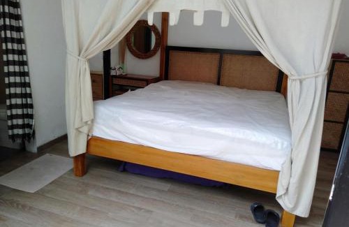 Gresik House | Vila Raima Syariah - 3 Rooms