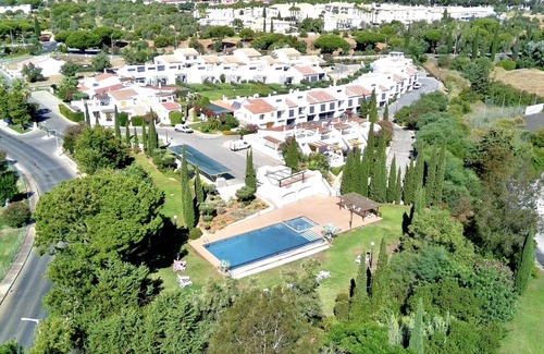 Aldeia do Golfe Villa | Vilamoura Concept Villa With Pool