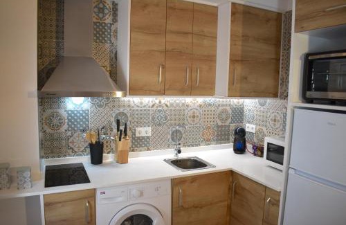 Old Town Apartment | VILASUITES Beach, Sand & Menta