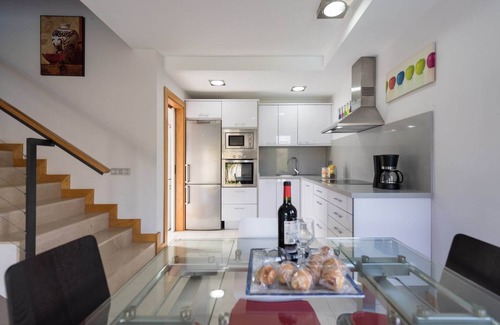 Salobre Villa | Villa in Maspalomas with Heated Pool & Golf Views