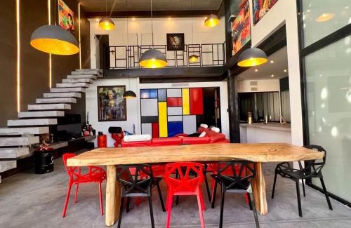 Le Canet Villa | Villa élégante à Marseille avec grande piscine privée